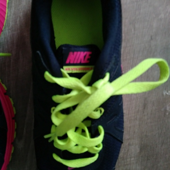 ⛹️‍♀️⛹️‍♀️Sneakers⛹️‍♀️⛹️‍♀️ - Picture 2 of 8